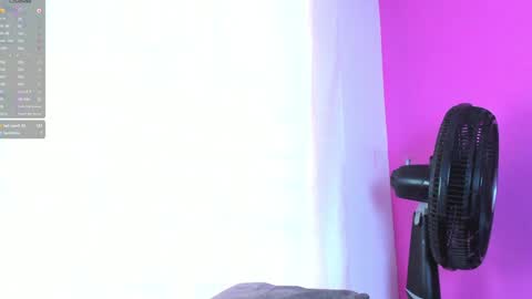 Snapshot of adara_johnson_ chatting on February 3, 5:46 pm Adara Johnson online show from February 3, 5:46 pm