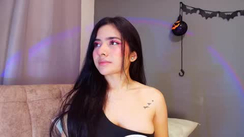 Snapshot of adara_johnson_ chatting on October 3, 11:51 am Adara Johnson online show from October 3, 11:51 am