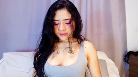 Snapshot of adara_johnson_ chatting on October 16, 11:44 am Adara Johnson online show from October 16, 11:44 am