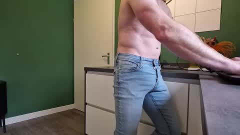 adbty online show from November 28, 12:19 pm