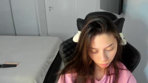 Adda online show from December 6, 8:18 pm