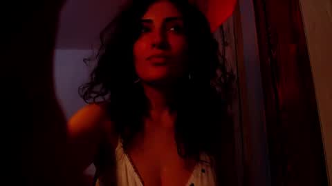 Snapshot of addicted2uts chatting on March 10, 2:05 pm amy online show from March 10, 2:05 pm