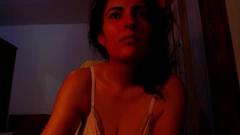 Snapshot of addicted2uts chatting on October 19, 9:59 pm amy online show from October 19, 9:59 pm