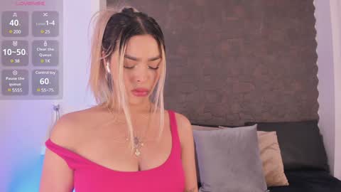 Snapshot of addison_baker chatting on February 1, 8:37 pm A D D I S O N online show from February 1, 8:37 pm