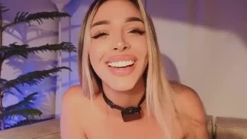 Snapshot of addison_baker chatting on October 7, 11:57 pm A D D I S O N online show from October 7, 11:57 pm