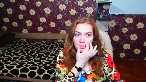 Snapshot of adel_redhead_ chatting on December 4, 7:23 pm Adel online show from December 4, 7:23 pm