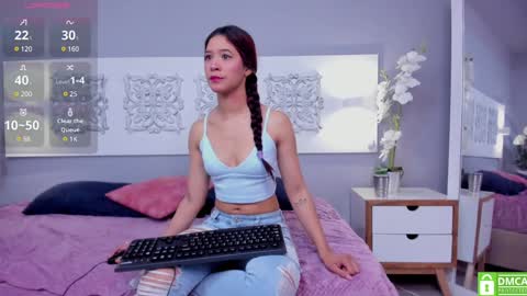 Snapshot of adelaa_11 chatting on February 3, 12:14 pm Adela Worsth online show from February 3, 12:14 pm