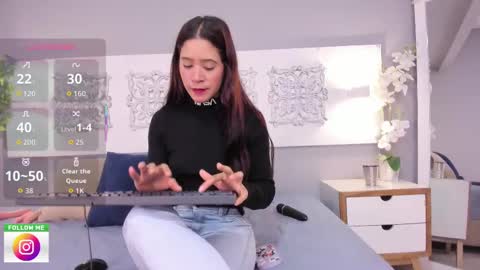Snapshot of adelaa_11 chatting on October 14, 1:12 pm Adela Worsth online show from October 14, 1:12 pm