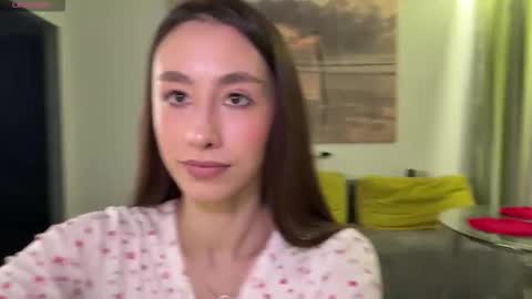 Stella online show from February 27, 7:47 pm