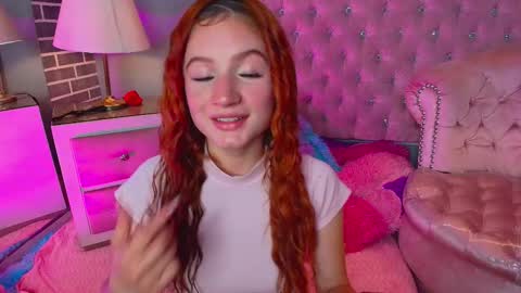 Snapshot of adelainebest chatting on October 25, 5:26 am Adelaine online show from October 25, 5:26 am