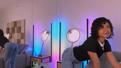 Andrea online show from October 25, 12:13 pm