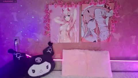 Snapshot of adele_kawaii chatting on October 24, 4:31 am Adele online show from October 24, 4:31 am