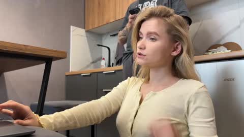 Adele Nick online show from April 19, 9:19 am