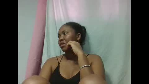 adelealy online show from October 20, 6:25 am