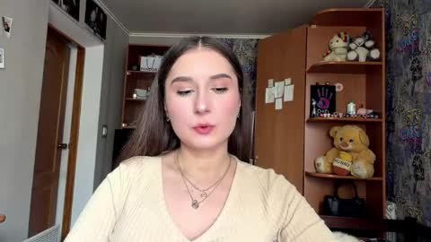 Poly online show from April 20, 11:46 am