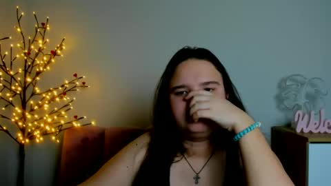 Snapshot of adelecruzz chatting on February 17, 11:13 am adelecruzz online show from February 17, 11:13 am