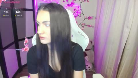 Adel online show from November 25, 1:38 am