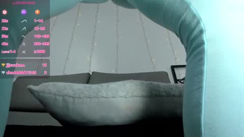 adelinaconte1 online show from January 13, 7:21 pm