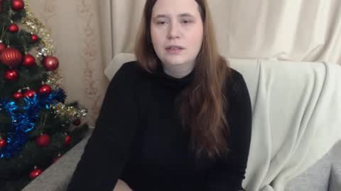 Snapshot of adelinalawson chatting on January 1, 12:11 pm adelinalawson online show from January 1, 12:11 pm