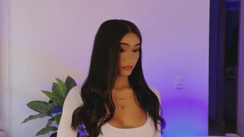 Snapshot of adharacute19 chatting on September 28, 5:40 pm Isabellafirst online show from September 28, 5:40 pm
