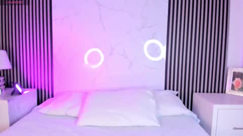 Snapshot of adharasweet1 chatting on October 3, 7:27 am AdharaSweet online show from October 3, 7:27 am