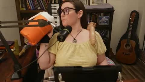 Snapshot of adobe_angel304 chatting on December 17, 2:23 am adobe_angel304 online show from December 17, 2:23 am