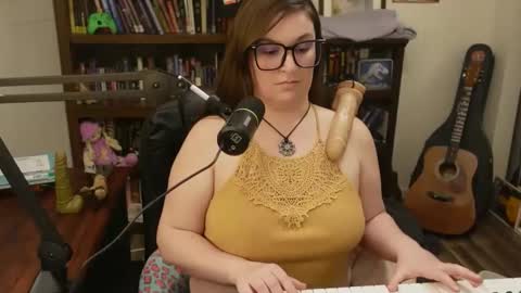 Snapshot of adobe_angel304 chatting on January 14, 1:58 am adobe_angel304 online show from January 14, 1:58 am