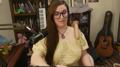 Snapshot of adobe_angel304 chatting on January 16, 2:51 am adobe_angel304 online show from January 16, 2:51 am