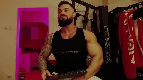 Adonis online show from February 22, 8:09 pm