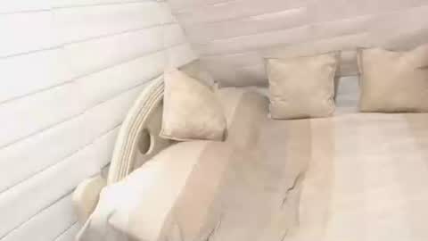 Snapshot of adorabletrans69 chatting on January 13, 9:42 pm Princess BLanca online show from January 13, 9:42 pm