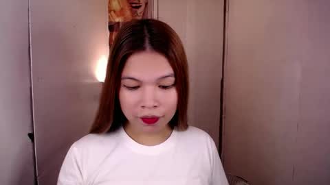 adorabletsforyouxx online show from March 10, 5:07 pm