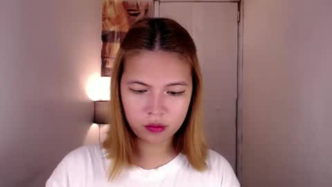 adorabletsforyouxx online show from September 24, 4:32 pm