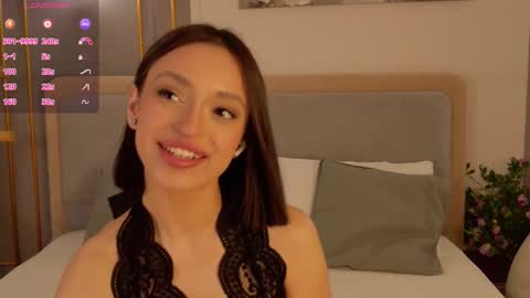 adoracortes online show from March 30, 5:08 am