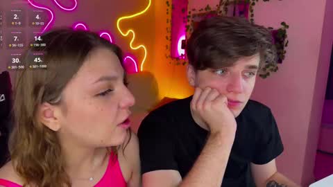 Snapshot of adrean_sofi chatting on February 18, 7:30 pm adrean_sofi online show from February 18, 7:30 pm