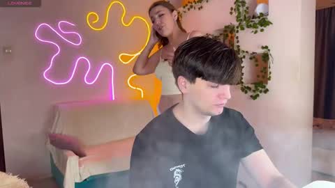 Snapshot of adrean_sofi chatting on September 22, 3:08 am adrean_sofi online show from September 22, 3:08 am