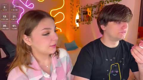 Snapshot of adrean_sofi chatting on November 11, 3:23 pm adrean_sofi online show from November 11, 3:23 pm