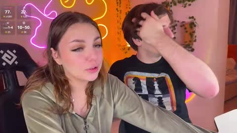 Snapshot of adrean_sofi chatting on November 12, 2:50 pm adrean_sofi online show from November 12, 2:50 pm