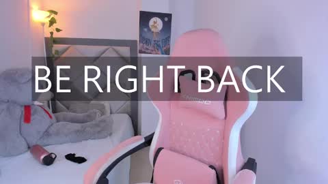 Snapshot of adria_ross chatting on January 31, 6:25 pm Adriana online show from January 31, 6:25 pm