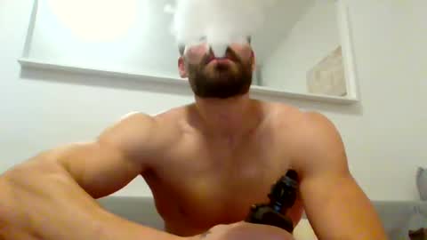 Snapshot of adrian1991_1991 chatting on September 30, 9:31 pm adrian1991_1991 online show from September 30, 9:31 pm