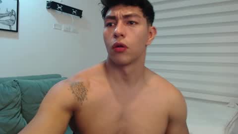 Adrian del Mar online show from February 22, 4:38 pm