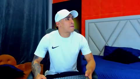   online show from September 24, 6:11 pm