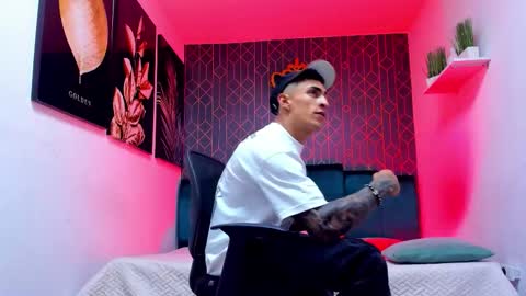   online show from September 26, 6:34 pm