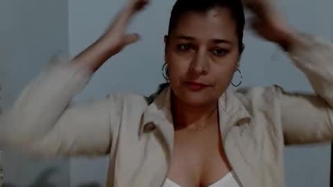 Adriana milf online show from September 21, 4:58 am