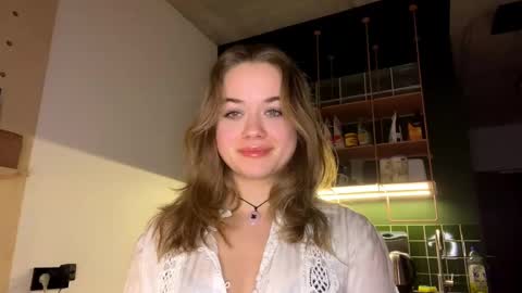 adrianaelizy online show from January 26, 8:34 pm