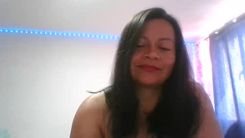 adrianagogo18 online show from March 9, 3:27 pm