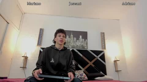 Adrian online show from October 21, 4:13 am