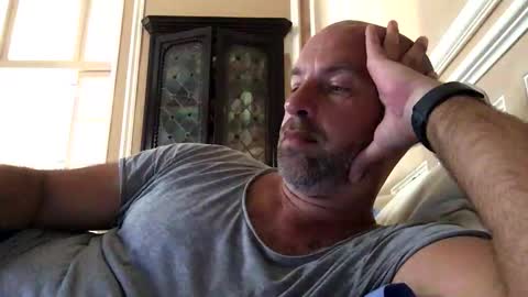 adrienfromparis online show from October 17, 11:02 am