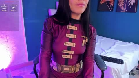 adriienne_ online show from April 18, 7:18 pm