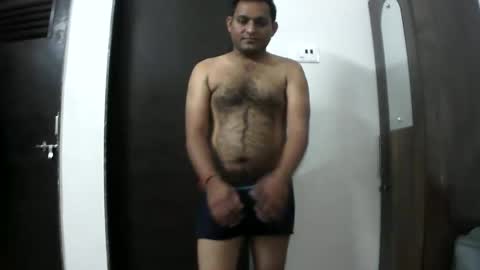 Snapshot of adudeandsexy chatting on April 19, 6:10 pm adudeandsexy online show from April 19, 6:10 pm