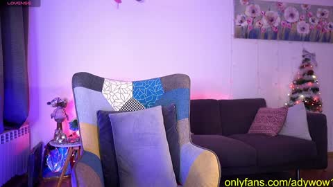 Snapshot of ady_w_o_w chatting on December 21, 7:03 am Ada online show from December 21, 7:03 am